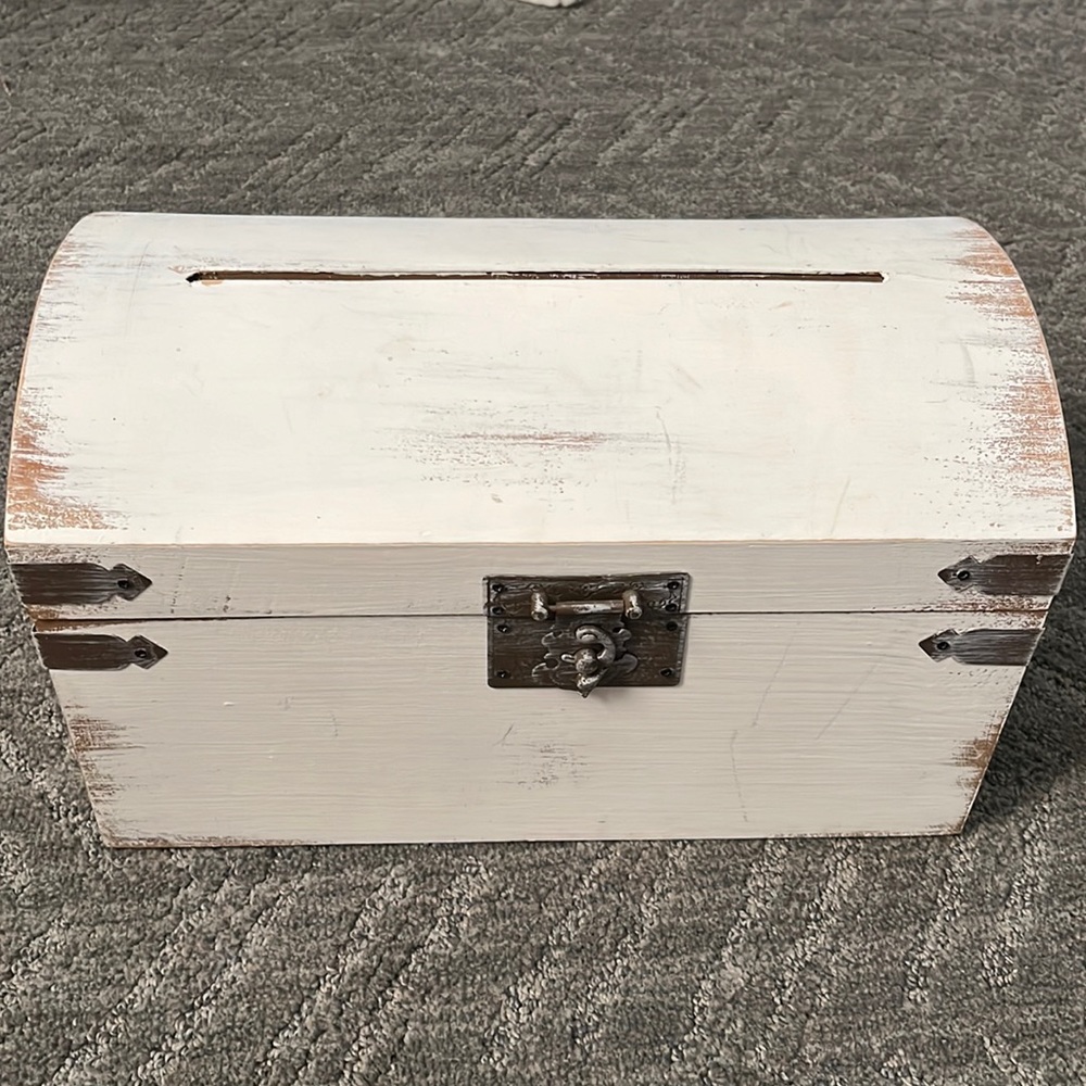 CARD BOX